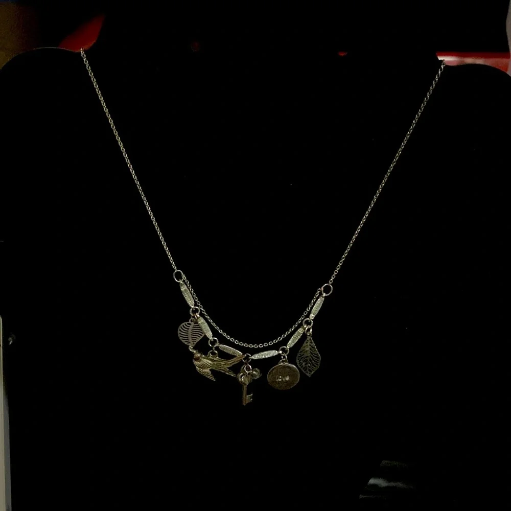 Charm necklace - Picture 2 of 6